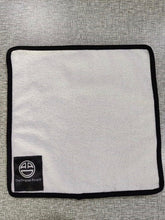 Cargar imagen en el visor de la galería, Pan African Towel